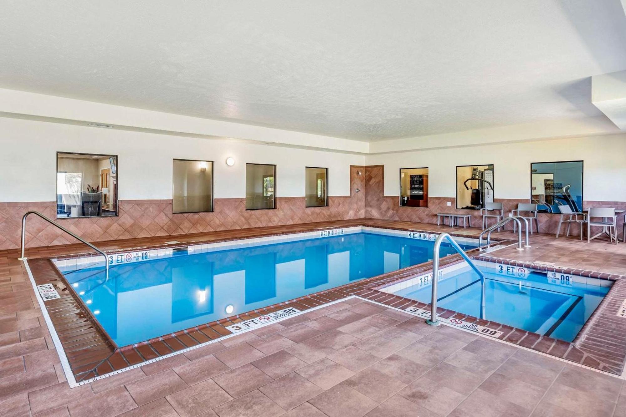 Comfort Suites Merrillville Near Us 30 Esterno foto